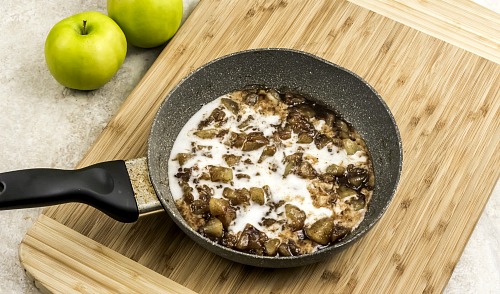 Mini Wonton Cups di Torta Di Mele 