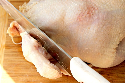 Come squartare un pollo intero 