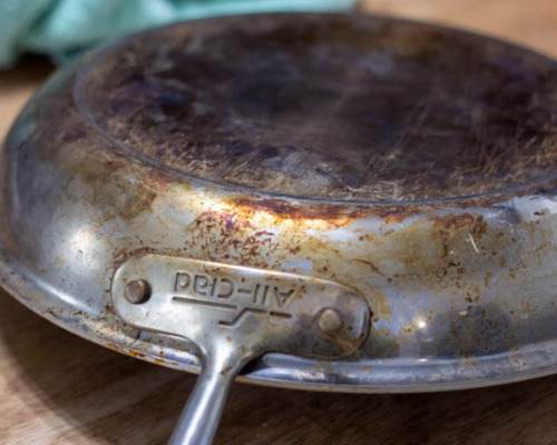 Expert Cookware Cleaning: 10 Effective Tips & Tricks