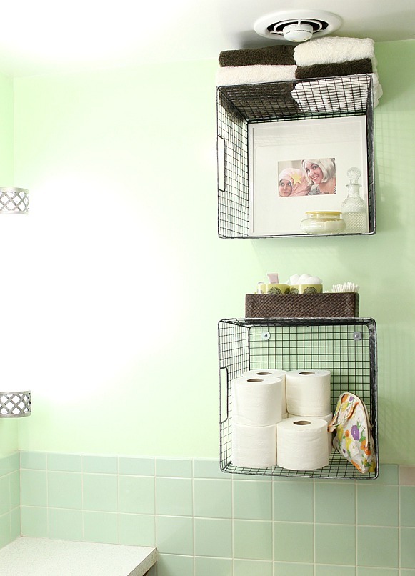 Small Bathroom Organization: 14 Space-Saving DIY Ideas