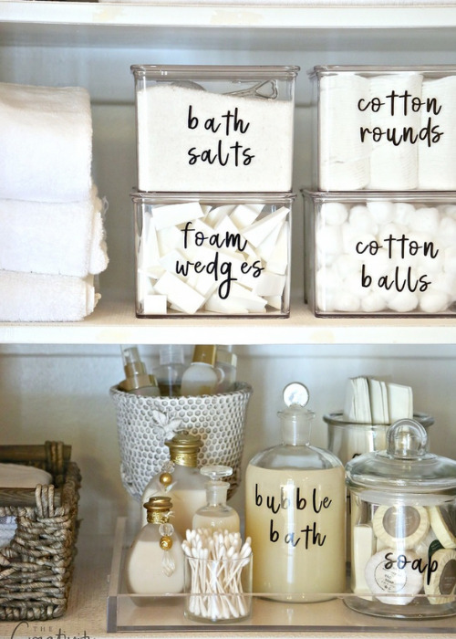 Small Bathroom Organization: 14 Space-Saving DIY Ideas