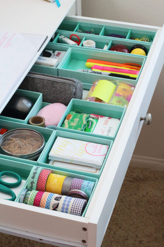 Maximize Kitchen Space: 12 Clever Drawer Organization Ideas