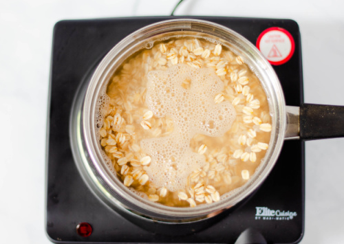 Cozy Winter Oatmeal Recipe: A Warm & Easy Breakfast