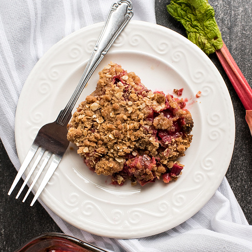 Classic Rhubarb Crumble Recipe: A Taste of Tradition