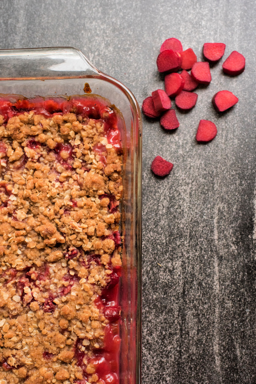 Classic Rhubarb Crumble Recipe: A Taste of Tradition