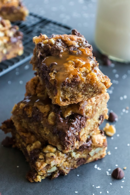 Easy Salted Caramel Cookie Bars Recipe | [Your Brand/Website Name]