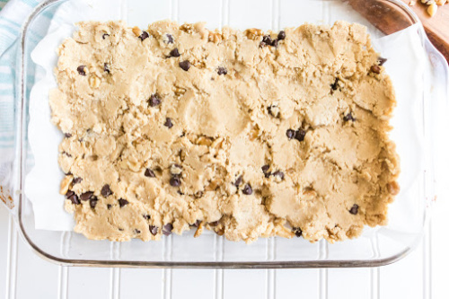 Easy Salted Caramel Cookie Bars Recipe | [Your Brand/Website Name]