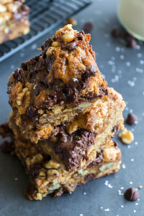 Easy Salted Caramel Cookie Bars Recipe | [Your Brand/Website Name]
