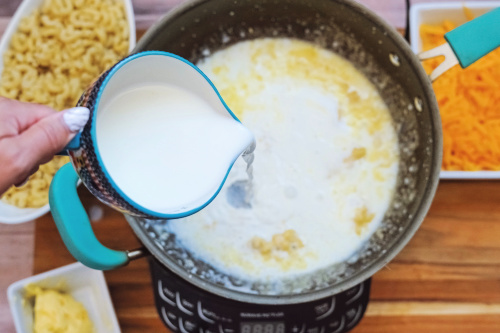 Classic Homemade Baked Mac and Cheese Recipe | [Your Brand/Site Name]