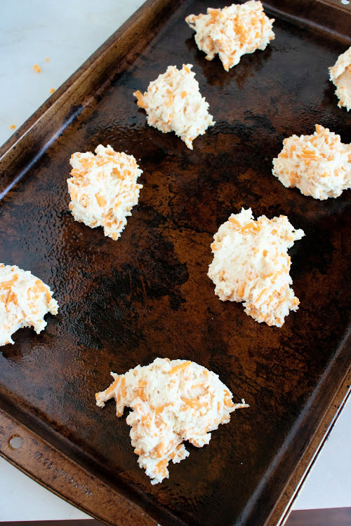 Homemade Cheddar Bay Biscuits: A Delicious Copycat Recipe