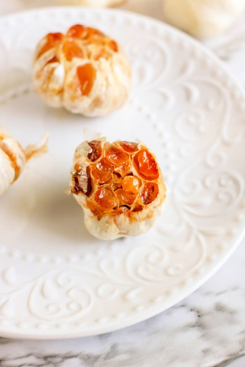 How to Make Perfect Roasted Garlic: A Simple Guide