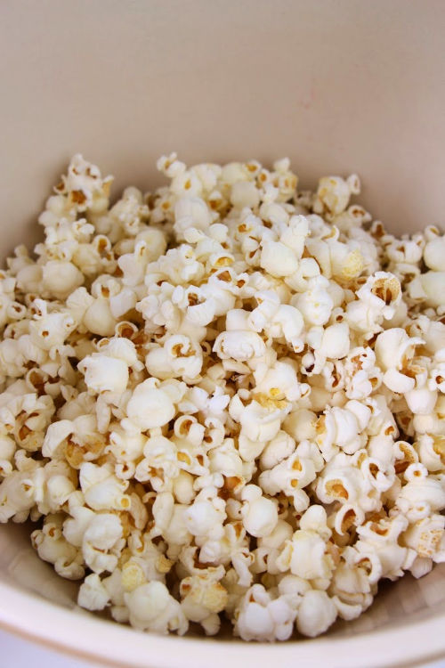 Easy Homemade Snickers Popcorn Recipe | Sweet & Salty Snack