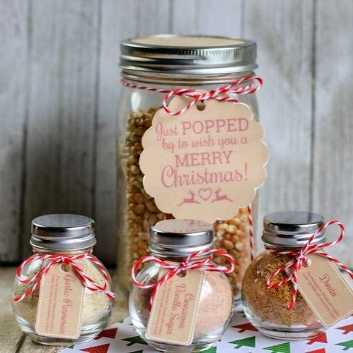 DIY Popcorn Gift Set: Homemade Seasonings for Movie Nights