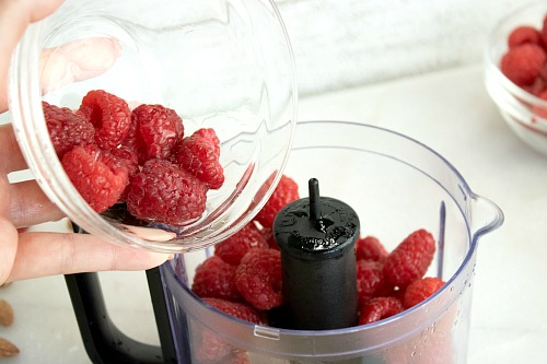 Easy Raspberry Almond No-Churn Ice Cream Recipe (No Machine Needed!)
