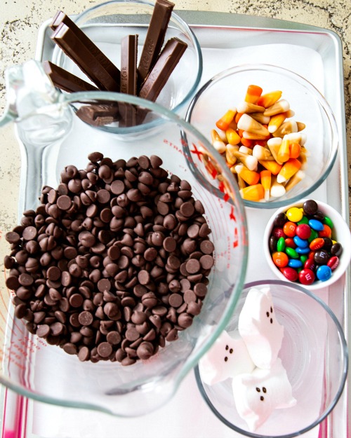 Easy Halloween Milk Chocolate Bark with Boo Toppings