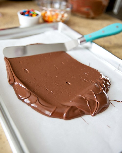 Easy Halloween Milk Chocolate Bark with Boo Toppings