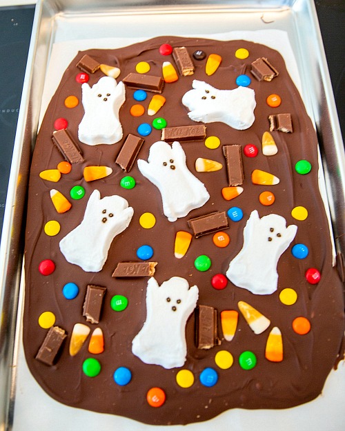 Easy Halloween Milk Chocolate Bark with Boo Toppings