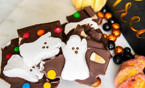 Easy Halloween Milk Chocolate Bark with Boo Toppings
