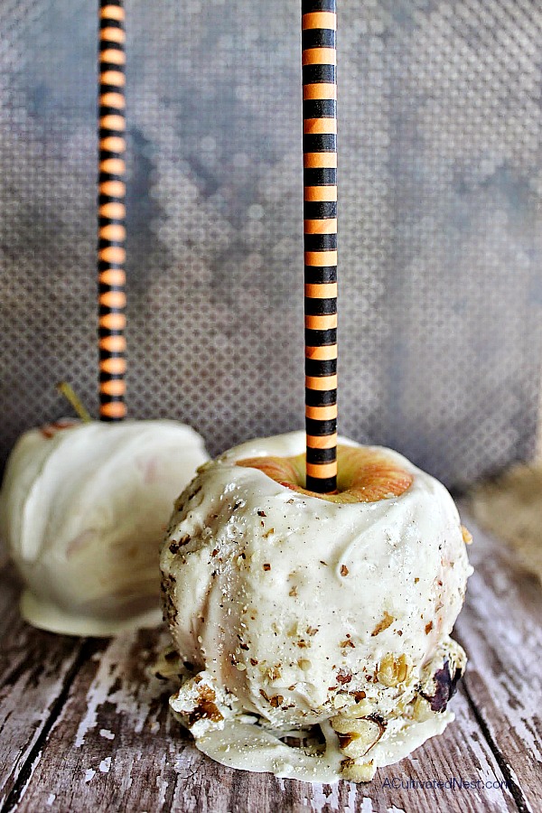 Easy Homemade Chocolate Covered Pumpkin Spice Apples | Budget-Friendly Treat