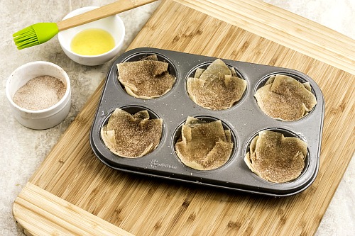 Easy Mini Apple Pie Wonton Cups - A Festive Fall Dessert