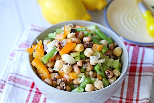 Easy Tangy Chickpea Salad Recipe - Quick & Healthy!