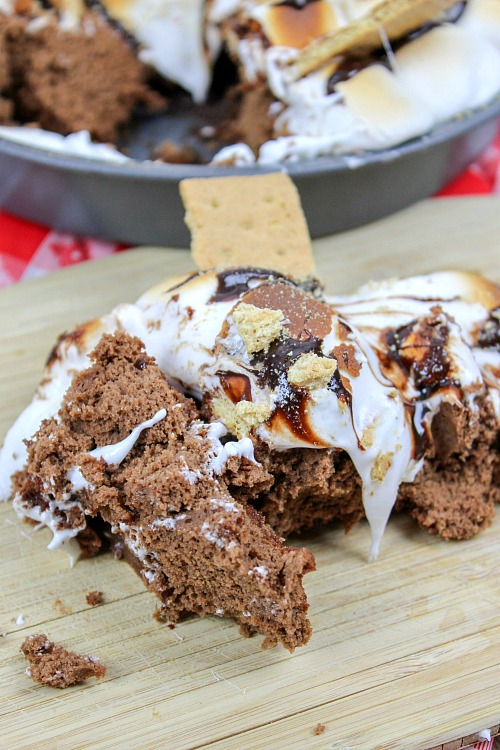Easy S mores Brownie Bake: A Quick & Gooey Dessert
