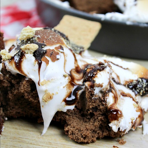 Easy S mores Brownie Bake: A Quick & Gooey Dessert