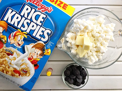 Easy No-Bake Ruler Rice Krispies Treats for Back to School