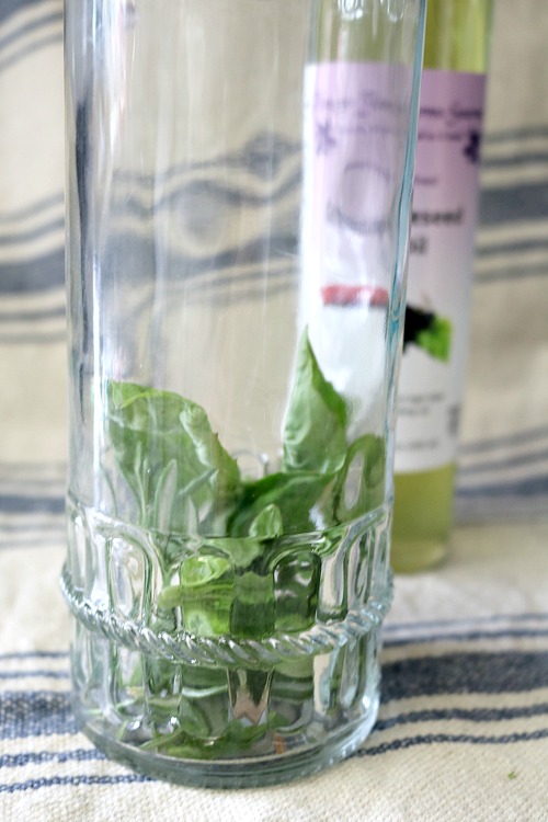 Easy Homemade Herb-Infused Cooking Oil Recipe