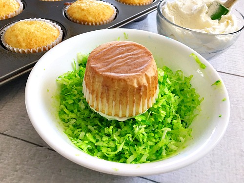 Easy Easter Cupcakes with Boxed Cake Mix: A Stress-Free Dessert