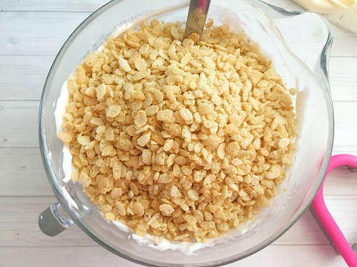 Valentine s Day Rice Krispie Treats: A Sweet & Nostalgic Treat