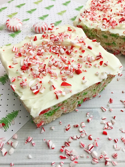 Quick & Easy Peppermint Rice Krispie Bars - No Bake Holiday Treat