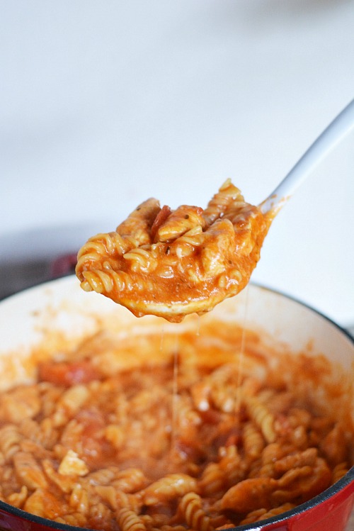 Quick & Easy One-Pot Italian Chicken Pasta - 30 Minute Meal!