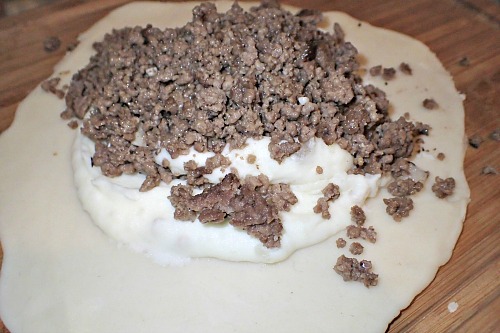 Authentic Traditional Pasties Recipe: A Savory Meat Pie Classic