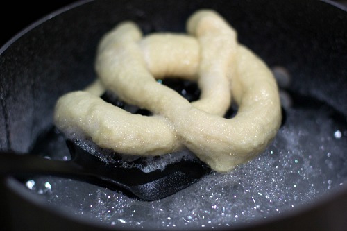 Easy Homemade Soft Pretzels: A Family Favorite Recipe