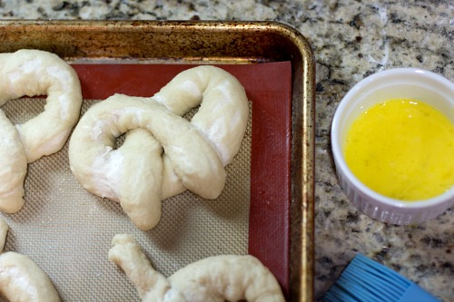 Easy Homemade Soft Pretzels: A Family Favorite Recipe