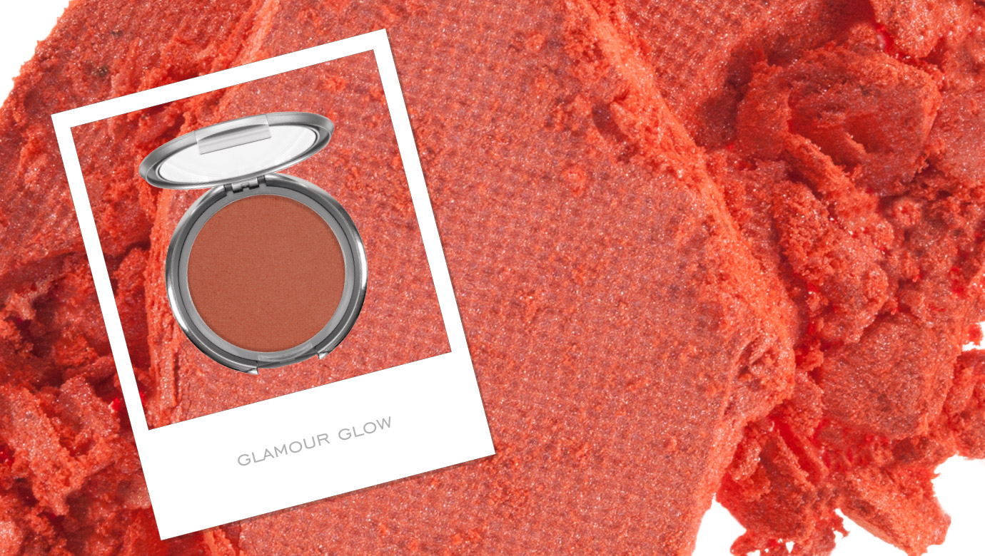 Achieve a Natural Beach Glow with Makeup: A Step-by-Step Guide