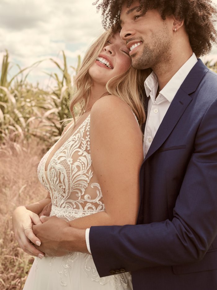 Elegant Beach Wedding Dresses: Chiffon Gowns for Seaside Celebrations