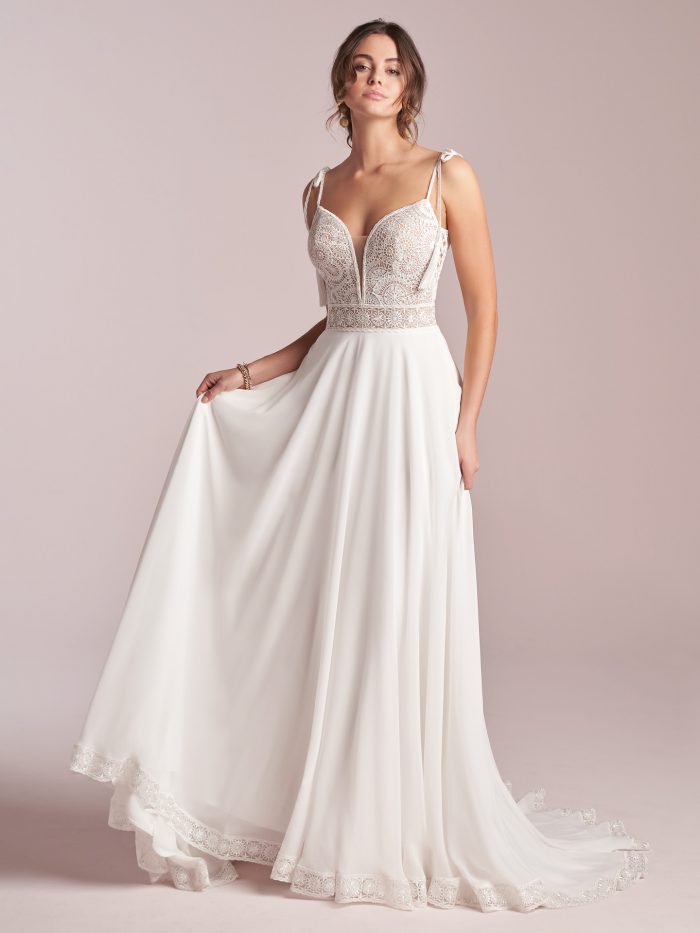Elegant Beach Wedding Dresses: Chiffon Gowns for Seaside Celebrations