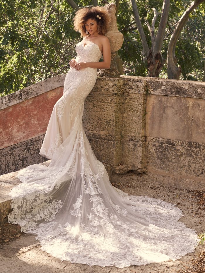 Strapless Wedding Dress Accessories: Styling Tips & Ideas