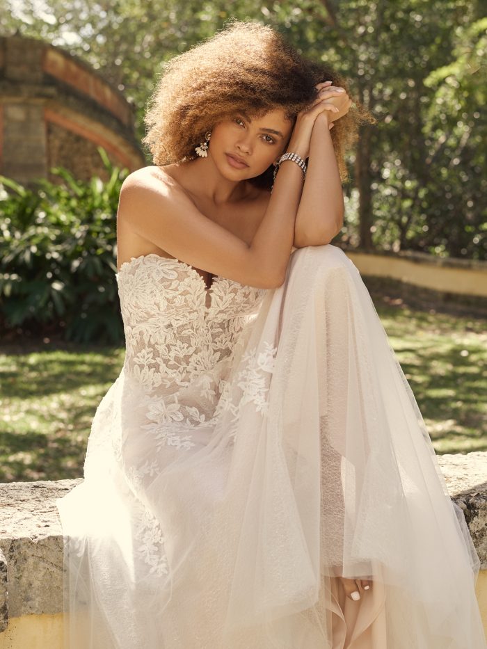 Strapless Wedding Dress Accessories: Styling Tips & Ideas