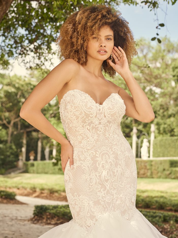 Strapless Wedding Dresses: Styles & Trends for Your Big Day | [Your Brand Name]