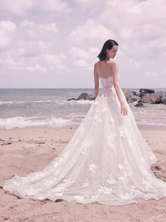 Strapless Wedding Dresses: Styles & Trends for Your Big Day | [Your Brand Name]