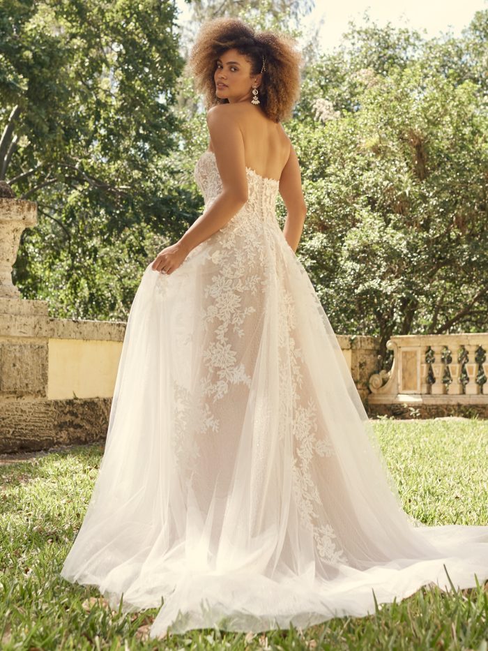 Strapless Wedding Dresses: Styles & Trends for Your Big Day | [Your Brand Name]