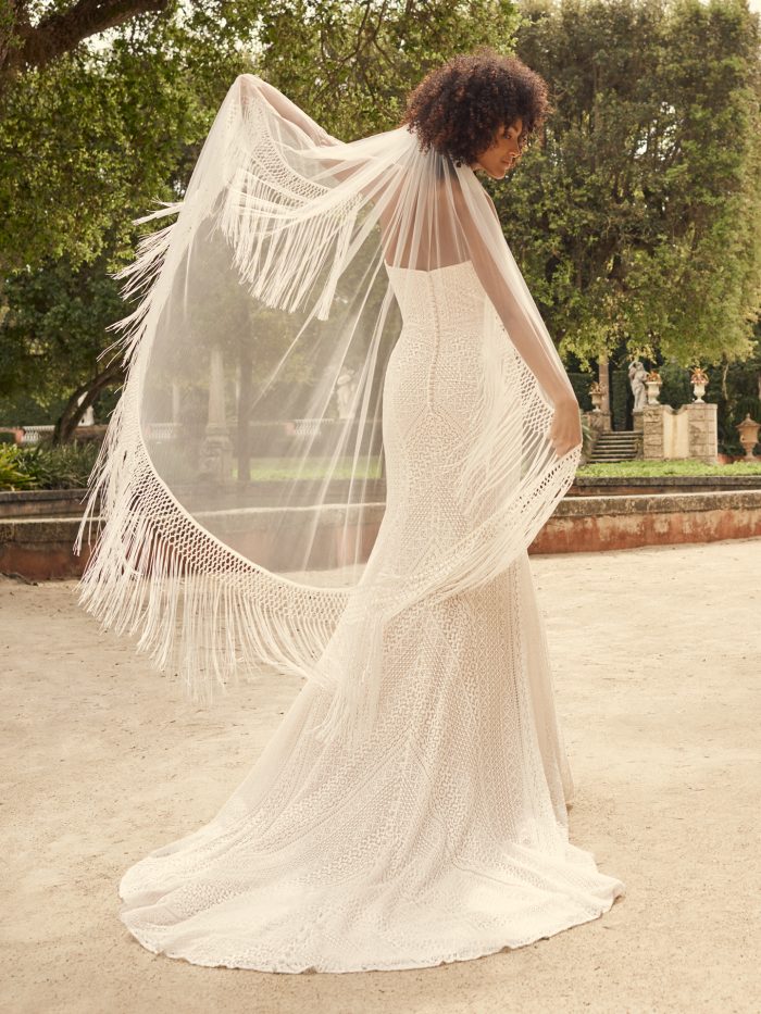 1970s Wedding Dresses: Vintage-Inspired Styles & Trends