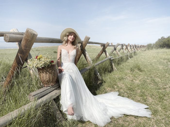 Cottagecore Wedding Dresses: Romantic & Bohemian Styles for 2024