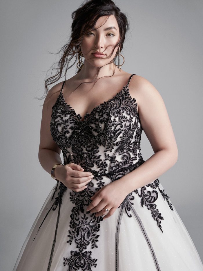 Wedding Dresses for Apple Shapes: Find Your Perfect Fit