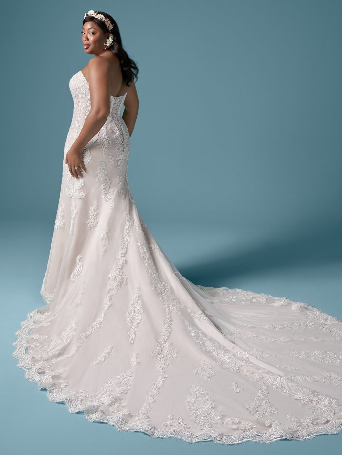 Flattering Fit-and-Flare Wedding Dresses for Athletic Figures | [Your Brand]