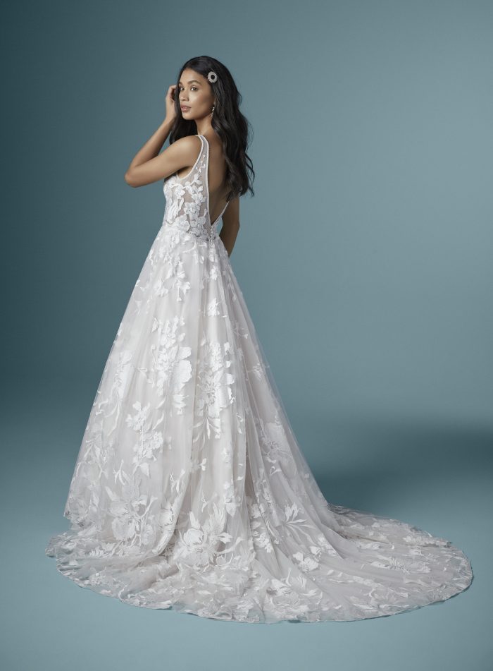 A-Line Wedding Dresses for Pear Shapes | Lightweight & Flattering