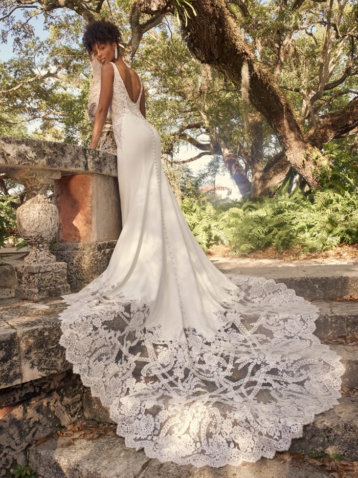Maggie Sottero Fall 2021 Wedding Dress Trends | Bridal Guide